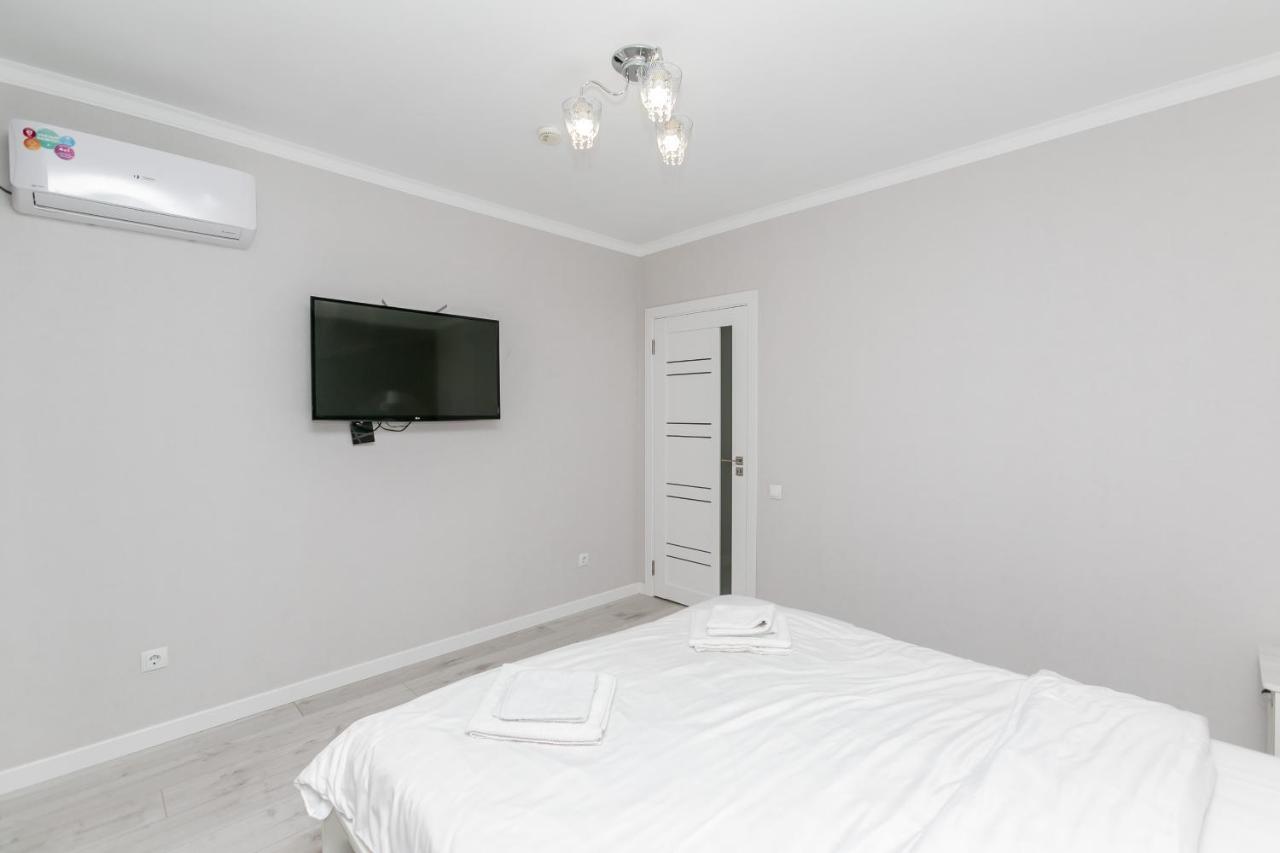Apartament In Zona Centrala Si Parc Chisinau Ngoại thất bức ảnh